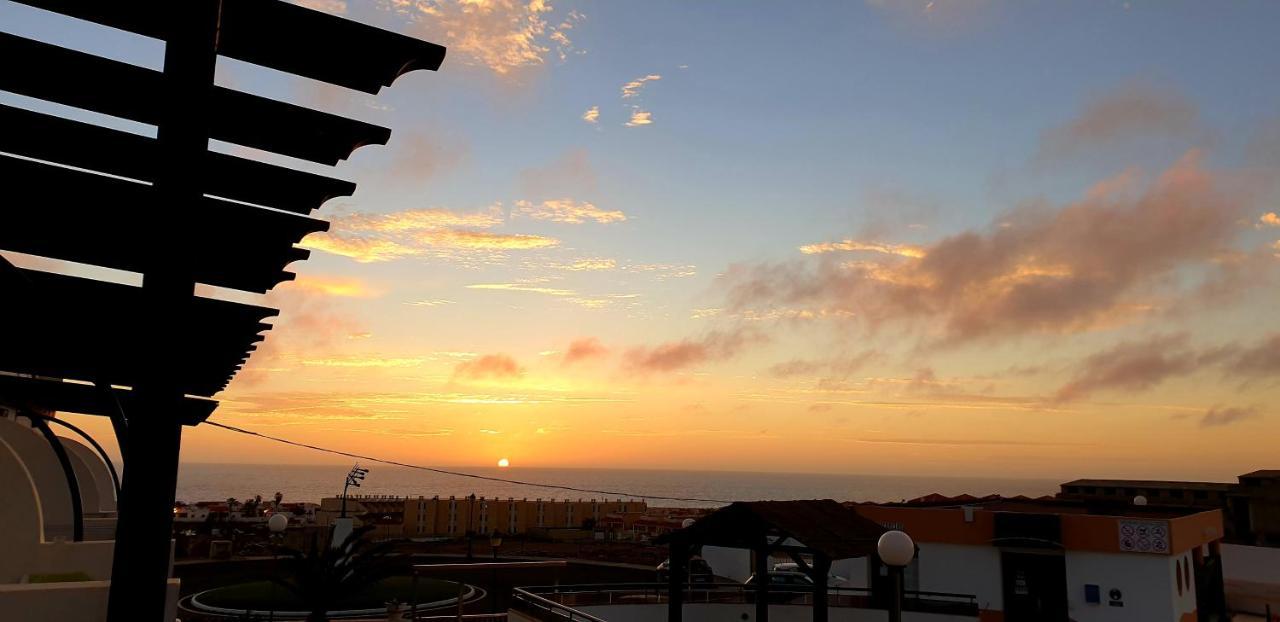 Amaya Ocean View Apartment Costa De Antigua Buitenkant foto